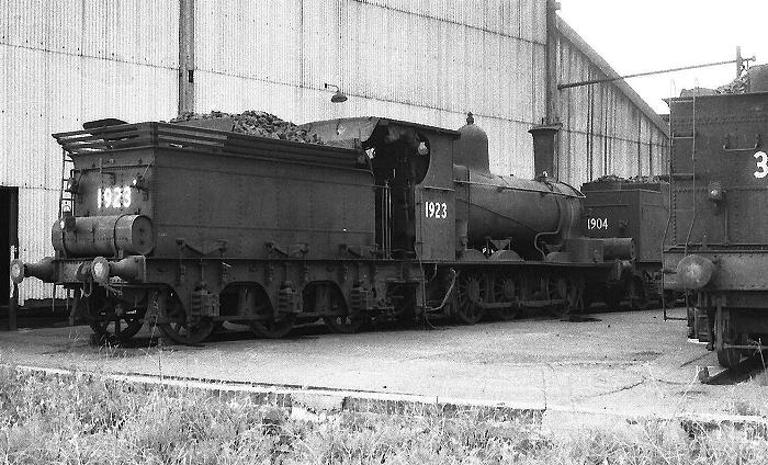 Goods loco 5486